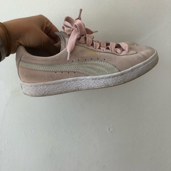 Pink Pumas - Picture 4 of 11